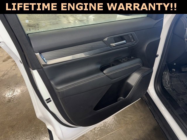 Used 2025 GMC Terrain Elevation image 14