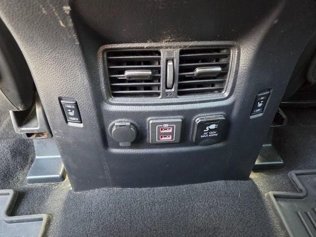 Used 2019 Nissan Titan PRO-4X w/ Pro-4x Convenience Package image 16