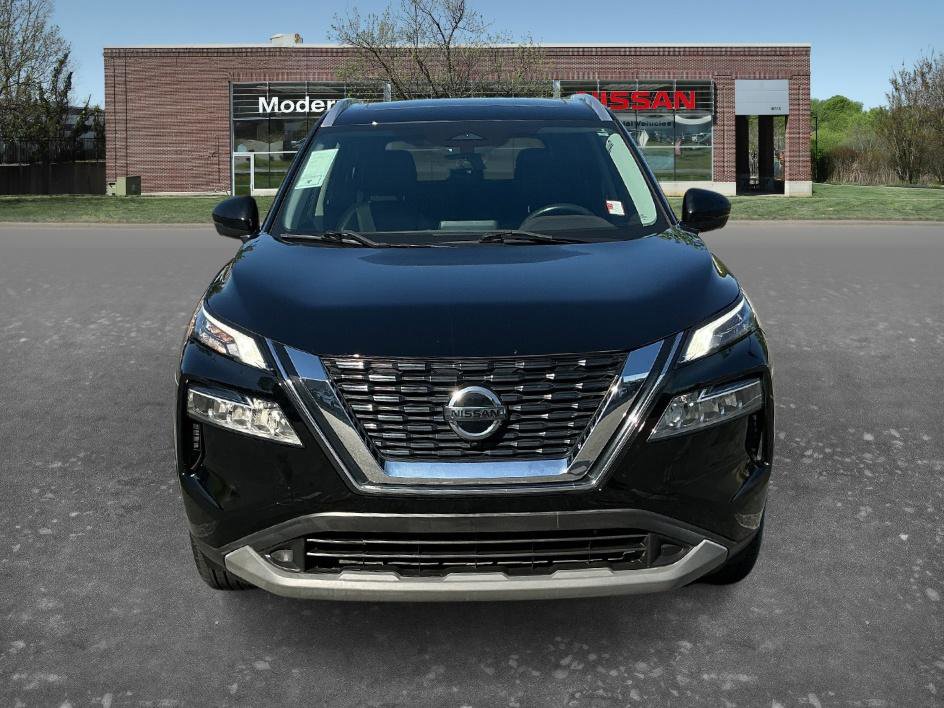 Used 2021 Nissan Rogue SV w/ Premium Package FWD image 6