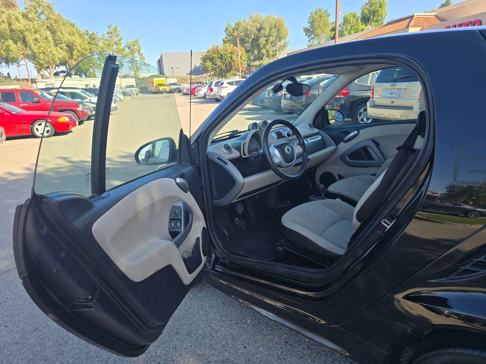 Used 2016 smart fortwo electric drive RWD image 9