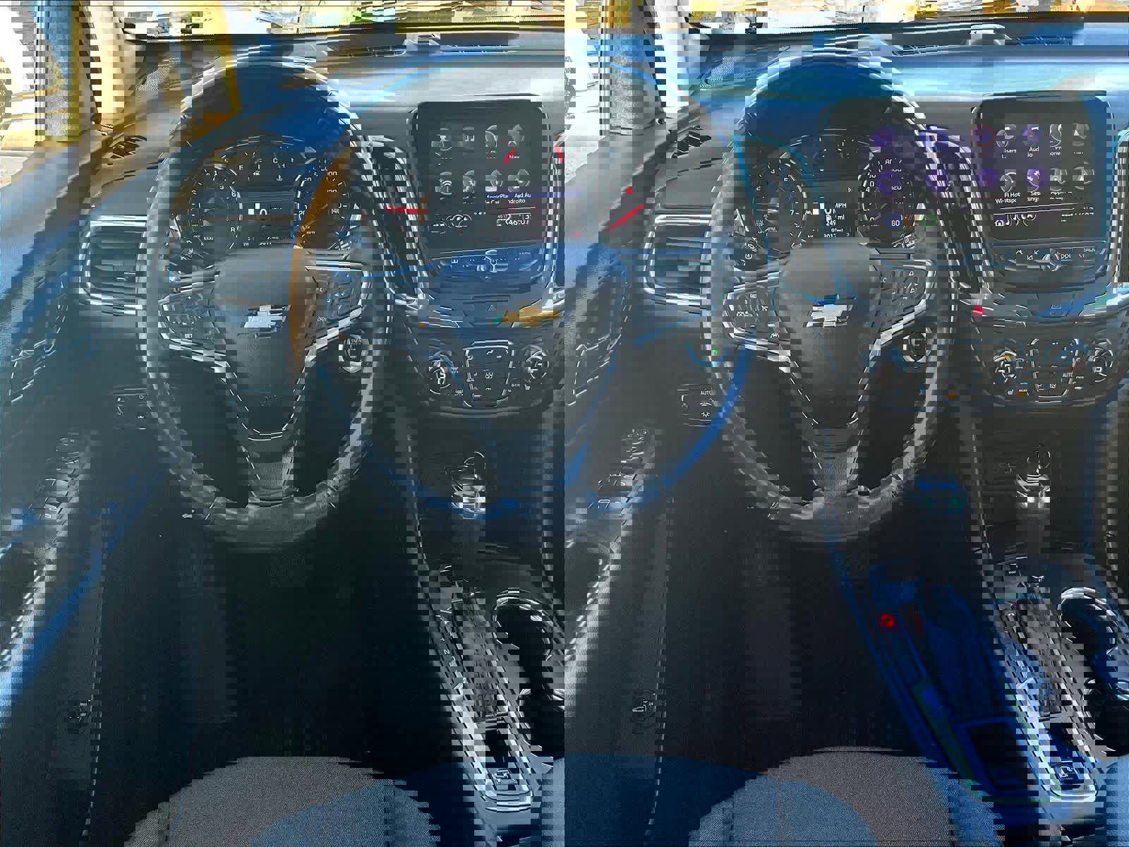 Used 2020 Chevrolet Equinox LT image 16