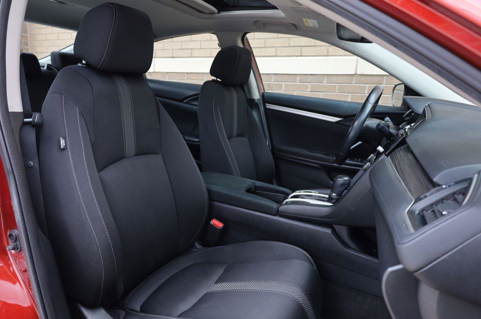 Used 2019 Honda Civic EX image 29