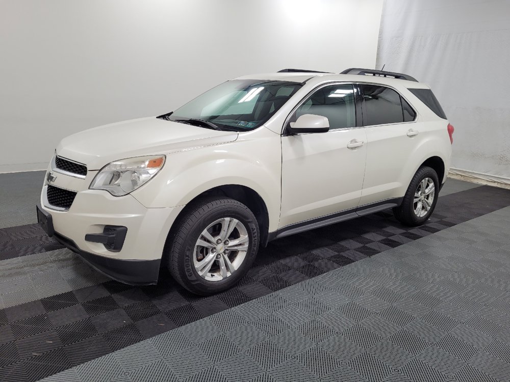 Used 2015 Chevrolet Equinox LT w/ Driver Convenience Package FWD image 2