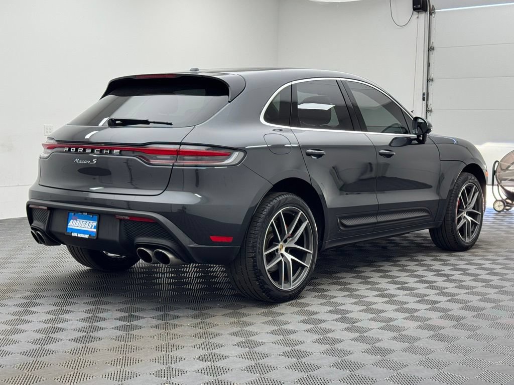 Used 2022 Porsche Macan S AWD/4WD image 7