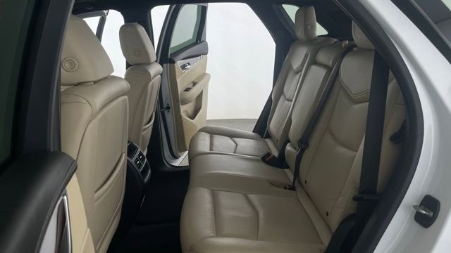 Used 2017 Cadillac XT5 Luxury w/ Driver Awareness Package image 44