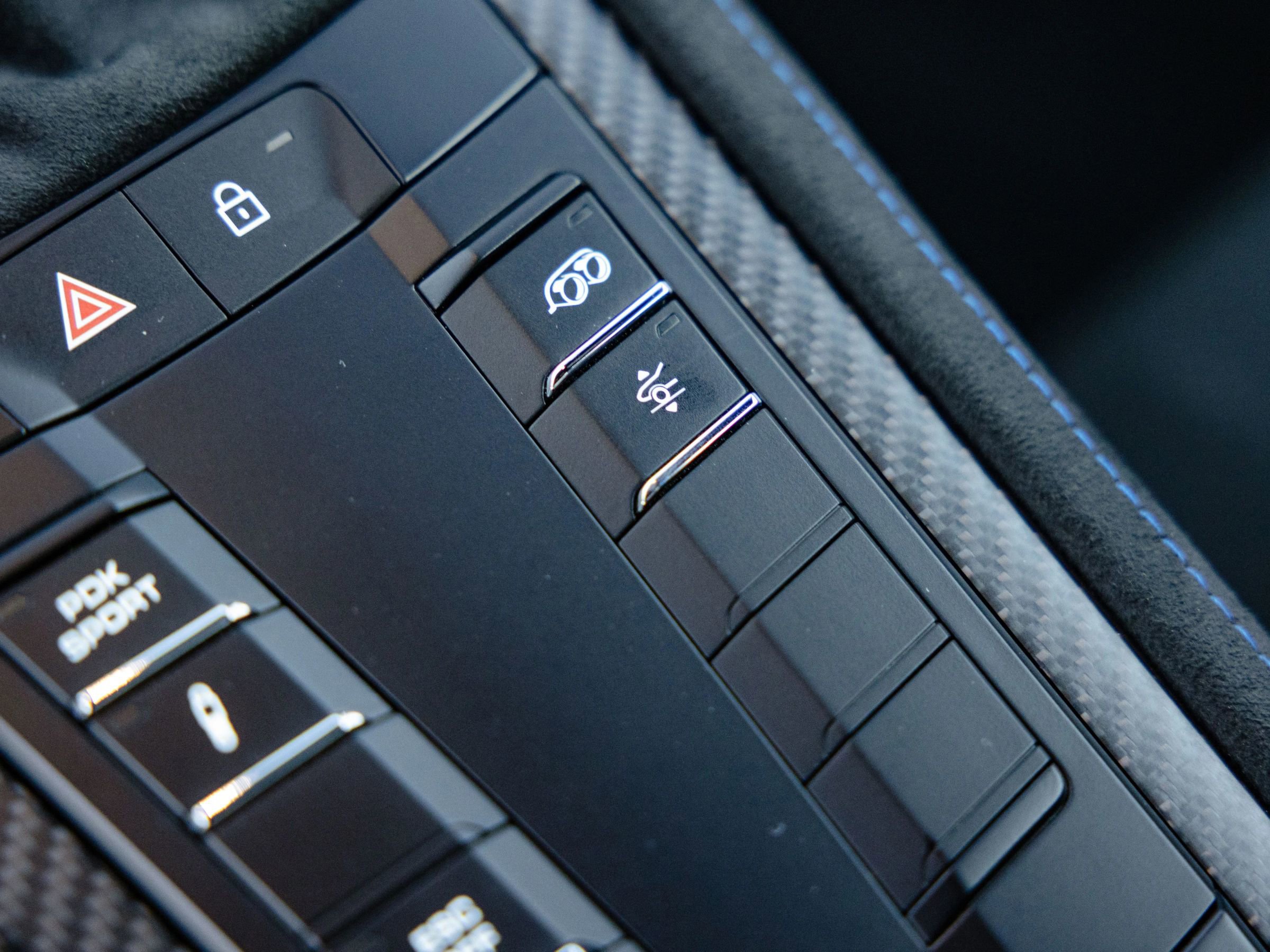 Used 2024 Porsche 718 Cayman GT4 RS image 19