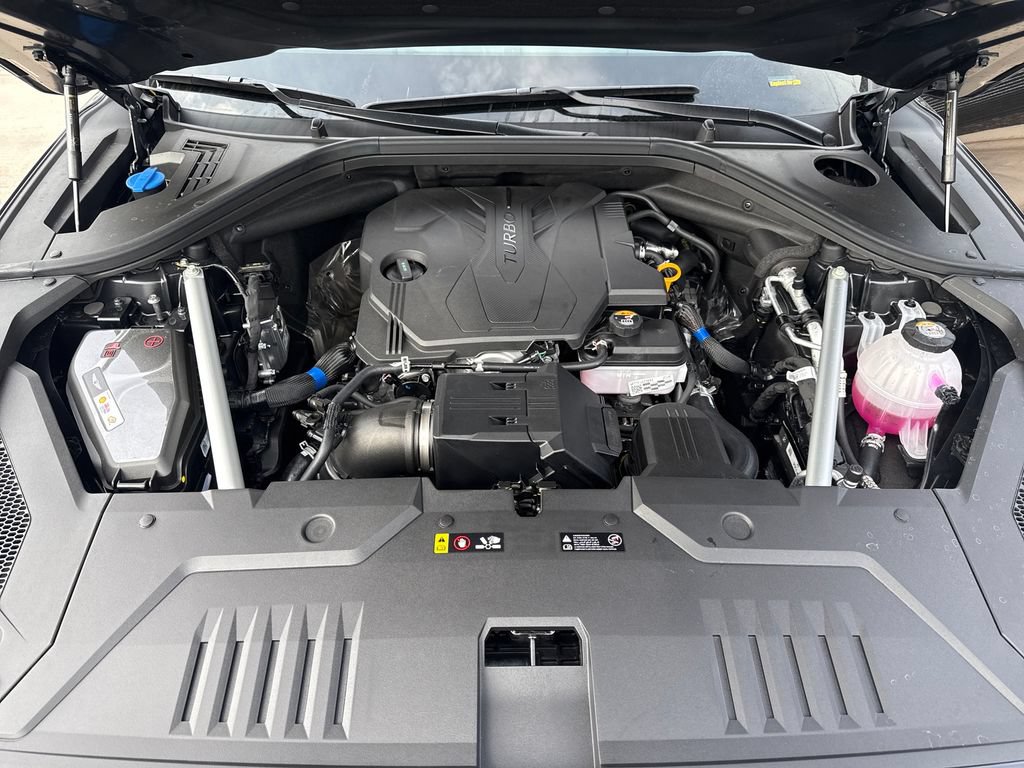 New 2026 Genesis GV70 2.5T Advanced AWD/4WD image 22