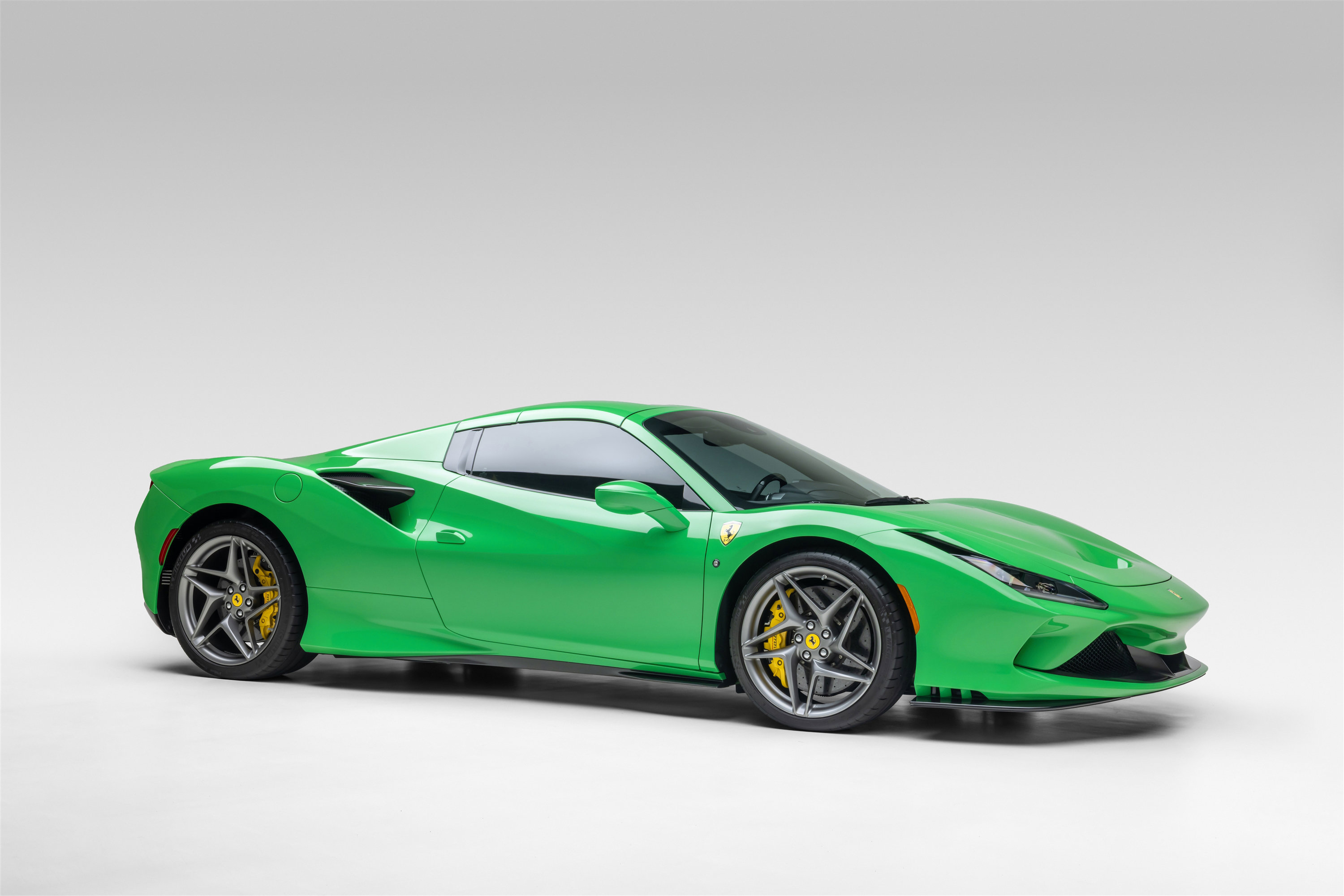 Certified 2023 Ferrari F8 Tributo RWD image 12