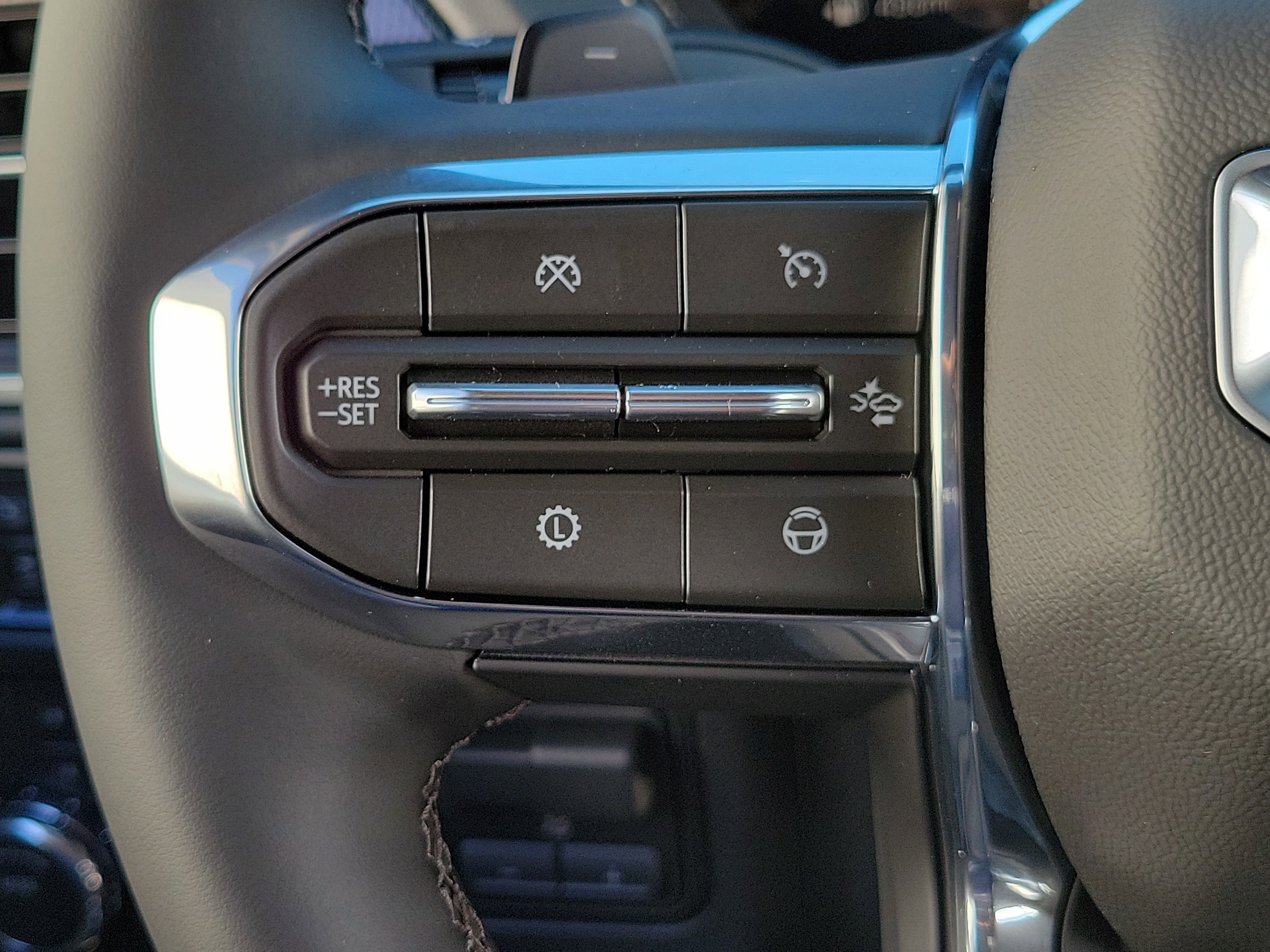 New 2026 GMC Yukon Elevation w/ Elevation Premium Package image 26