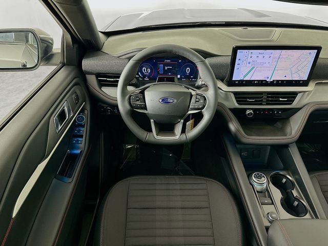 New 2026 Ford Explorer ST-Line w/ ST-Line Street Pack image 24