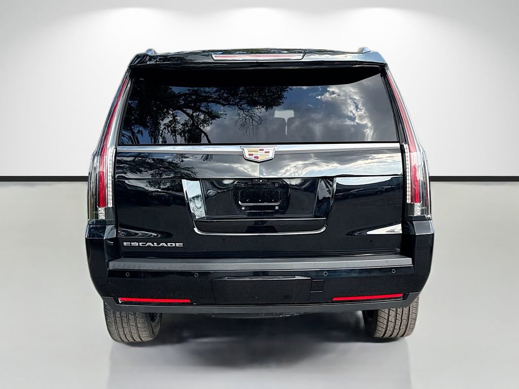 Used 2019 Cadillac Escalade Premium Luxury image 4
