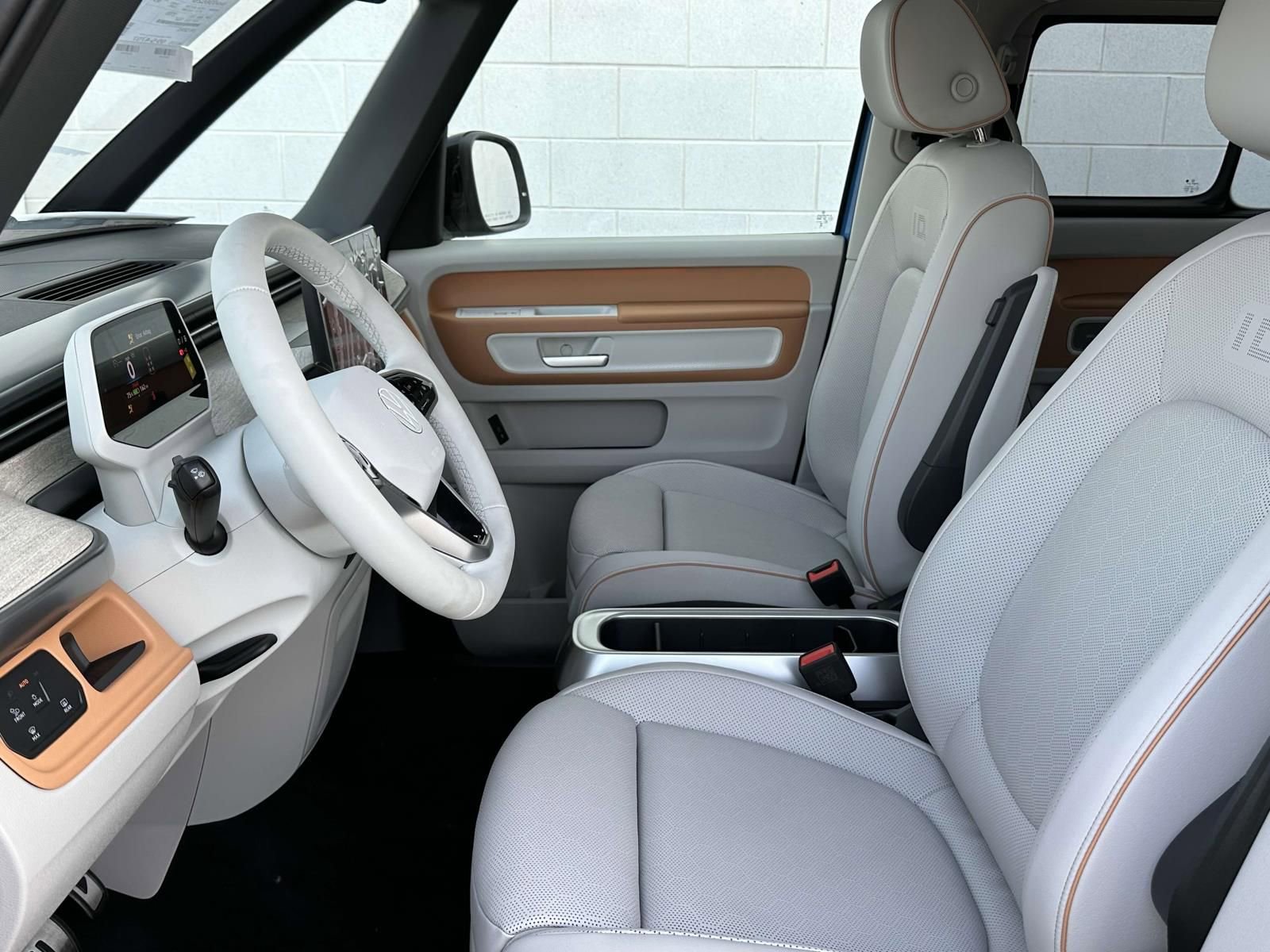 New 2025 Volkswagen ID. Buzz 1st Edition image 8