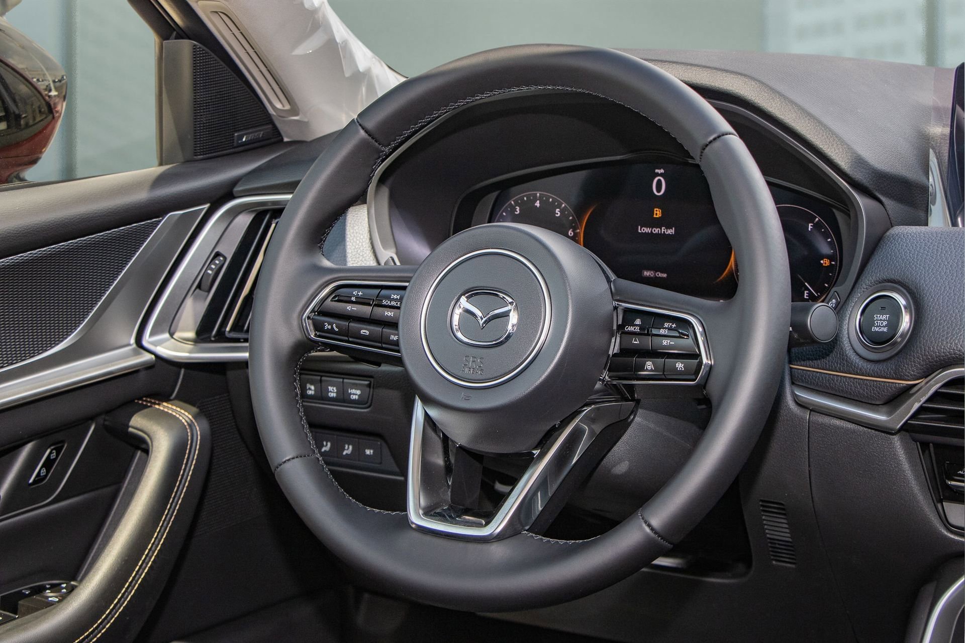 New 2025 MAZDA CX-70 3.3 Turbo w/ Premium Package image 18