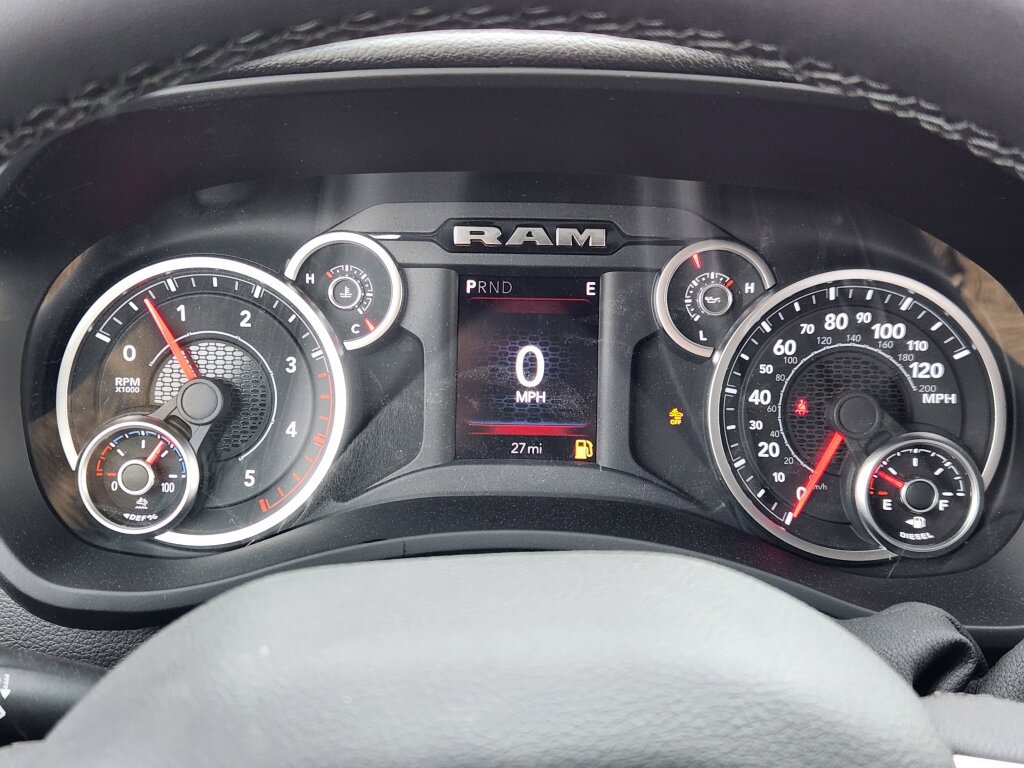 New 2026 RAM 2500 Big Horn AWD/4WD image 14