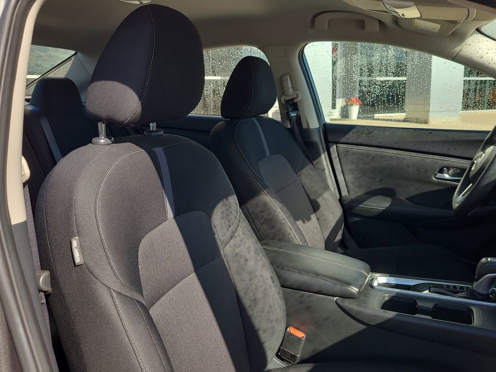 Used 2024 Nissan Sentra SV image 18