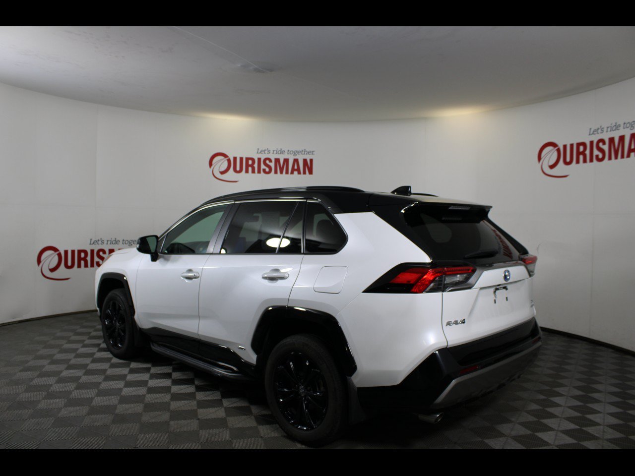 Used 2023 Toyota RAV4 XSE AWD/4WD image 5