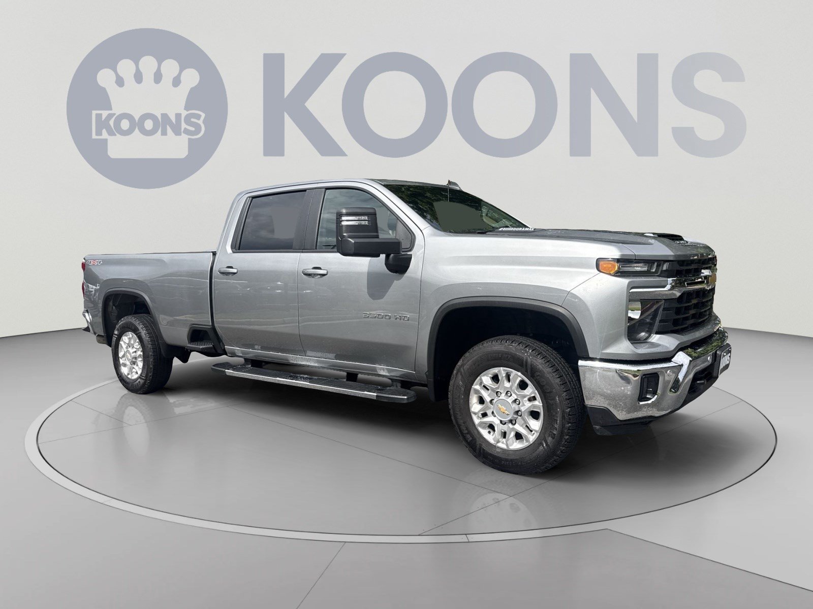 Used 2025 Chevrolet Silverado 3500 LT w/ Safety Package AWD/4WD image 10