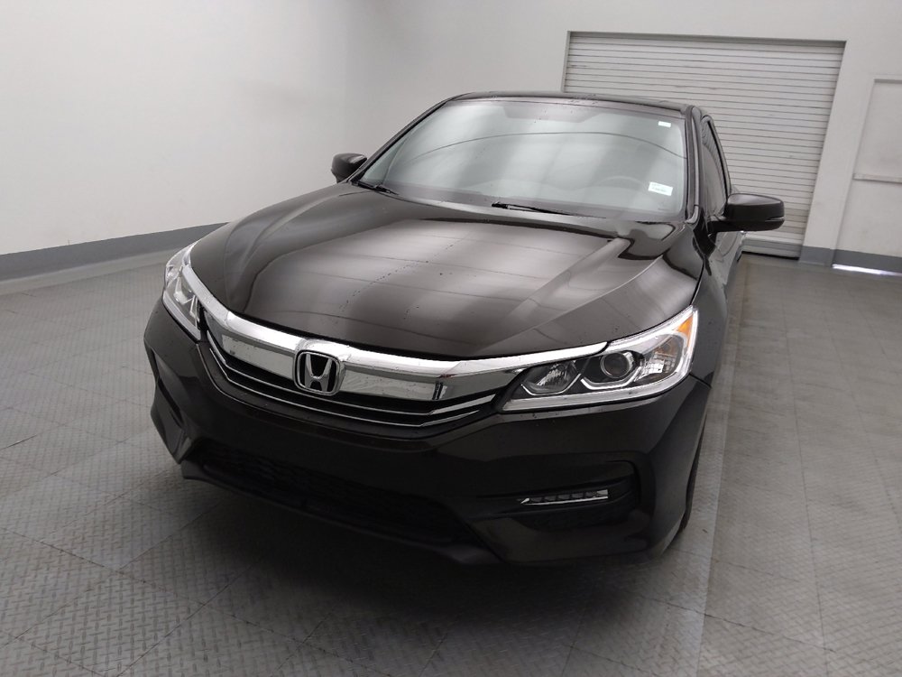 Used 2017 Honda Accord EX image 15