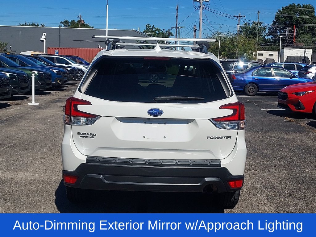 Used 2019 Subaru Forester Premium AWD/4WD image 6