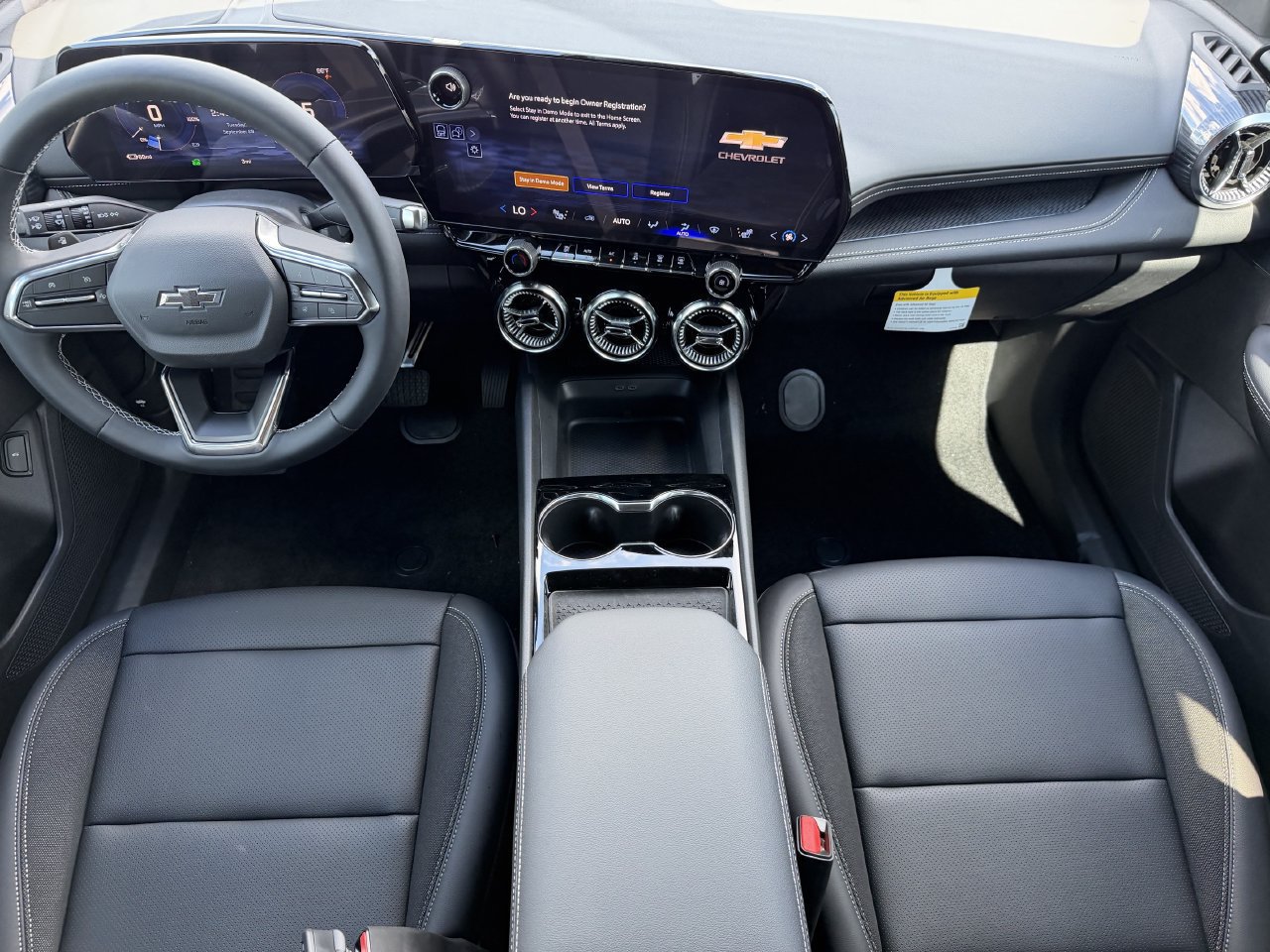 New 2027 Chevrolet Blazer EV LT FWD image 10