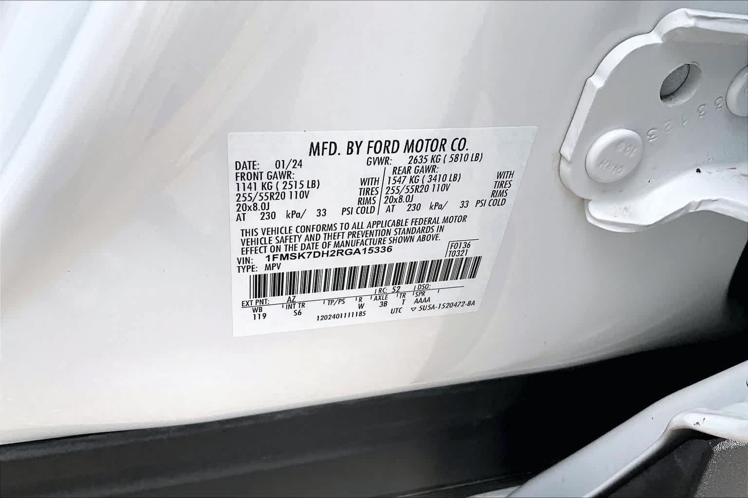 Certified 2024 Ford Explorer XLT w/ Equipment Group 202A RWD image 33