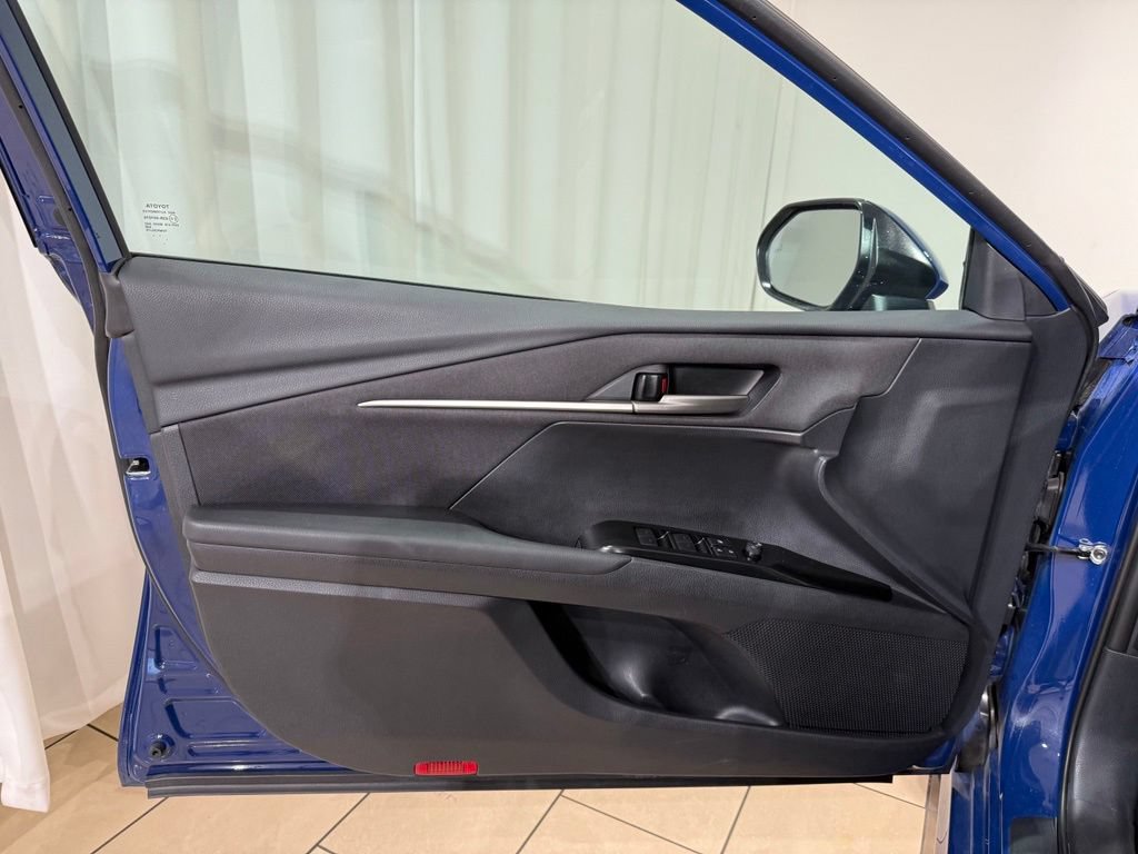Used 2026 Toyota Camry LE FWD image 14
