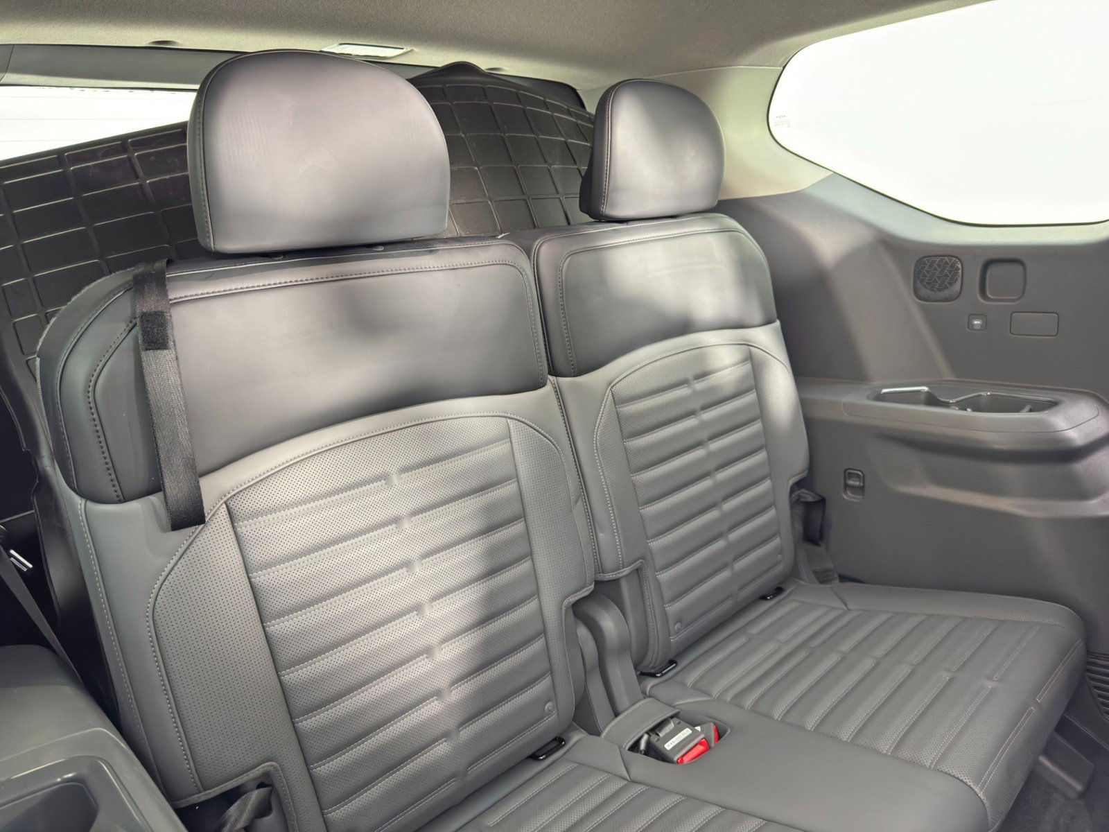 Used 2024 Kia EV9 Land image 48