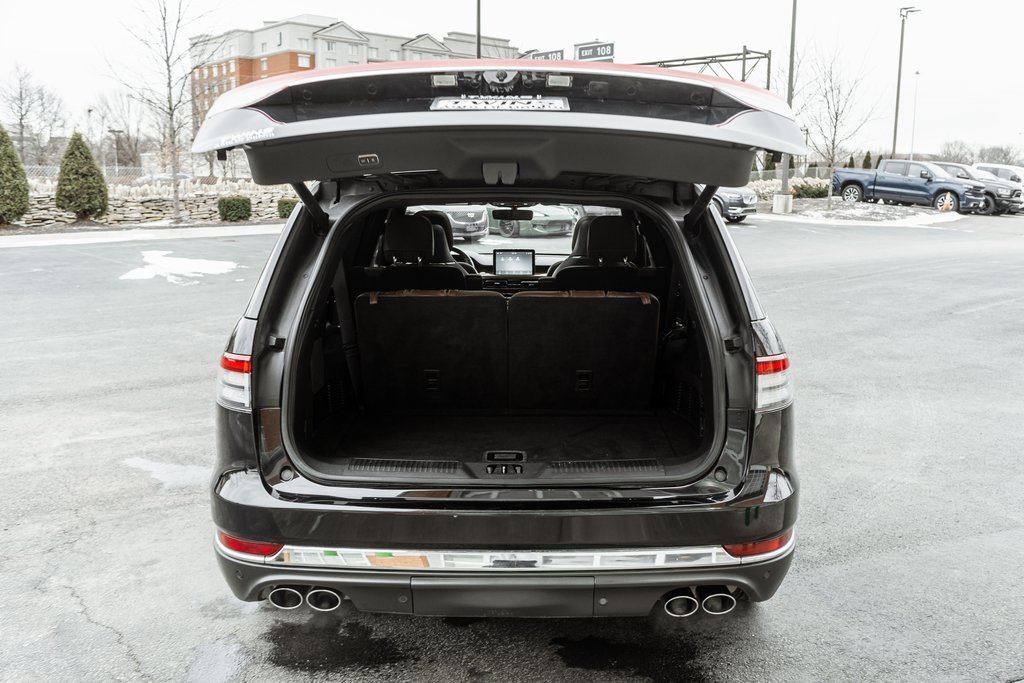 Used 2021 Lincoln Aviator Reserve w/ Equipment Group 202A image 36