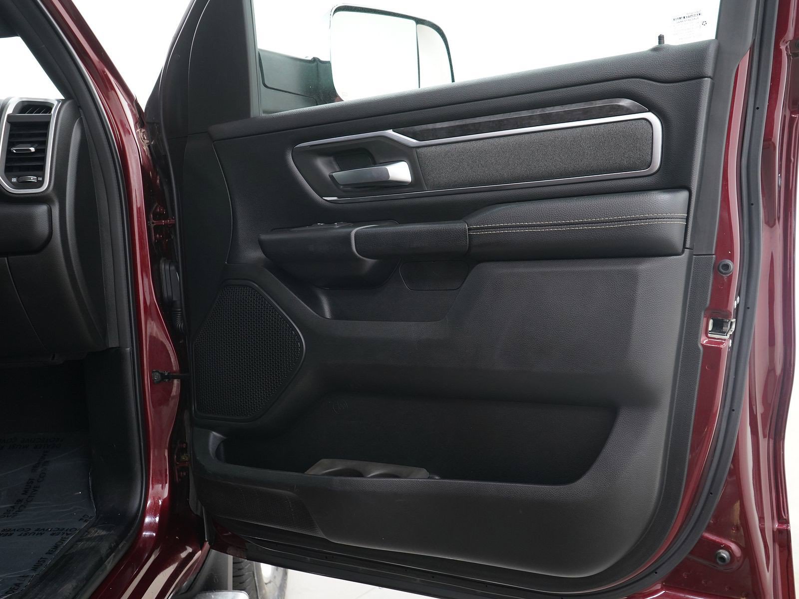 Used 2019 RAM 1500 Big Horn AWD/4WD image 12