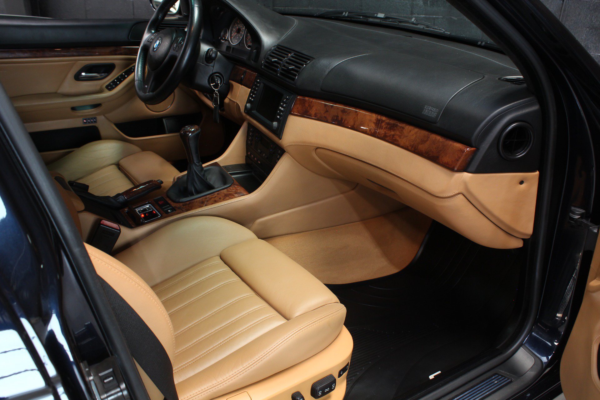 Used 2002 BMW M5 RWD image 58