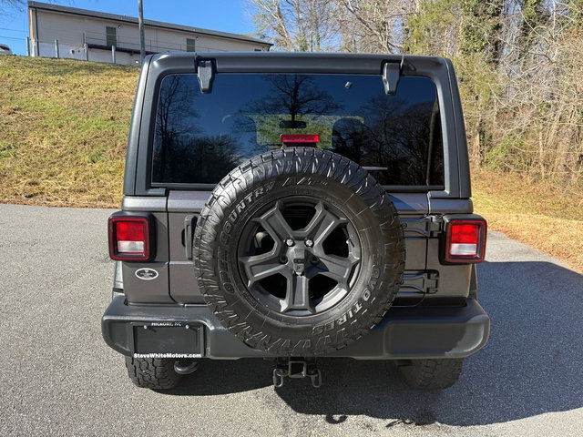 Used 2021 Jeep Wrangler Sport image 7