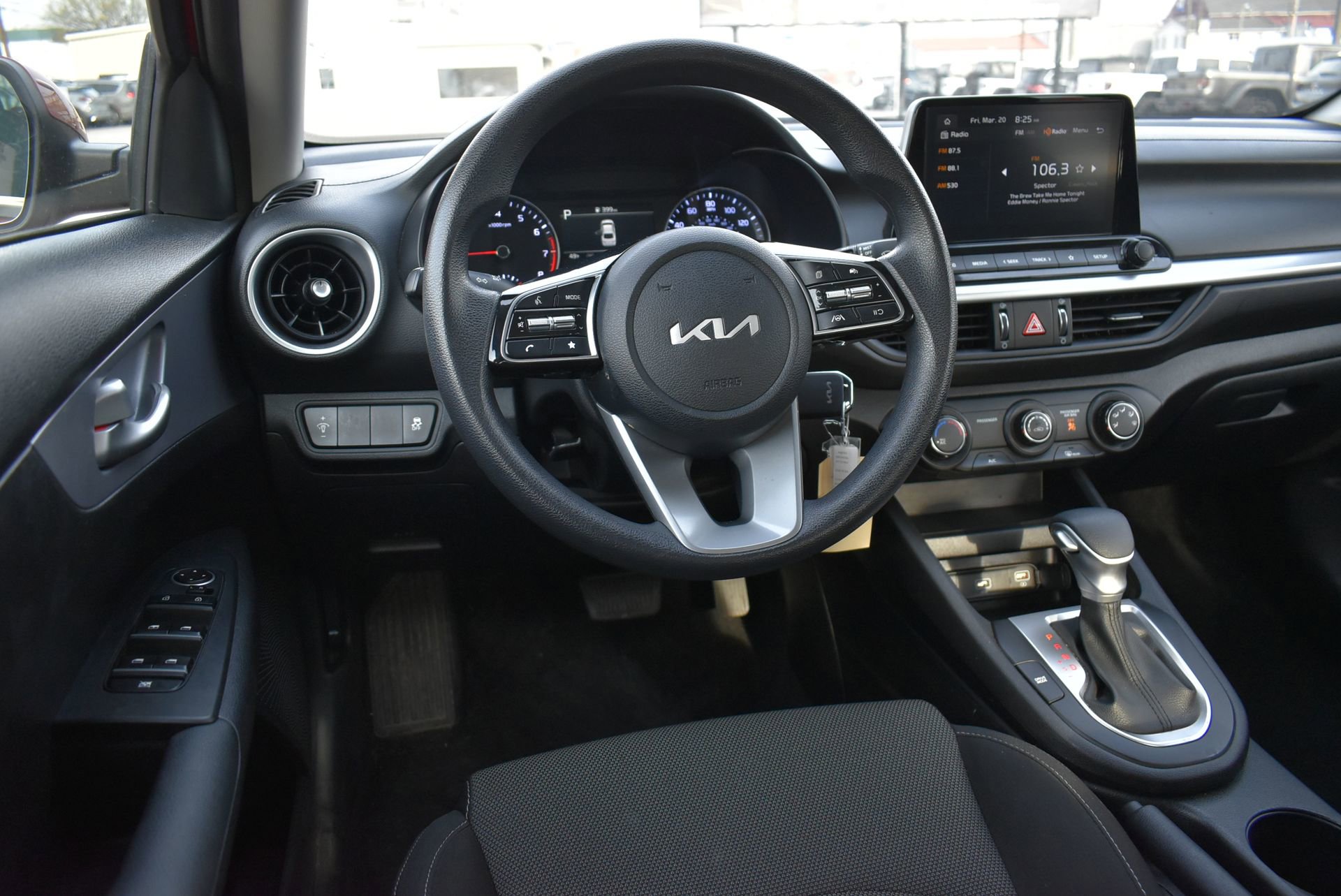 Used 2024 Kia Forte LXS image 16