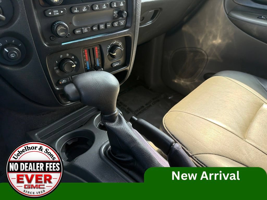 Used 2004 Chevrolet TrailBlazer LT w/ LT Preferred Equipment Group AWD/4WD image 28