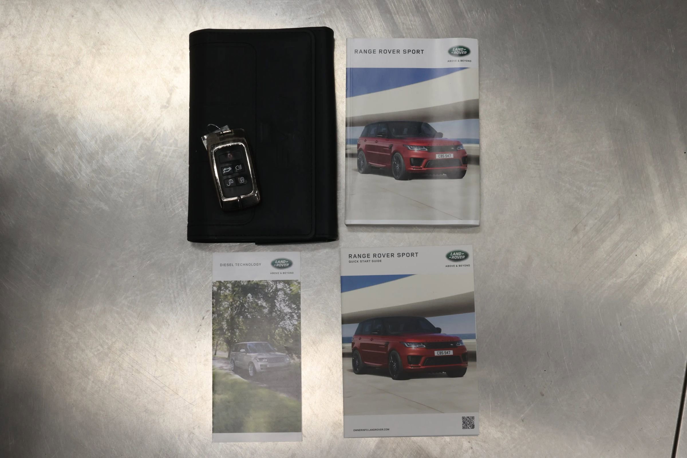 Used 2020 Land Rover Range Rover Sport SVR image 6