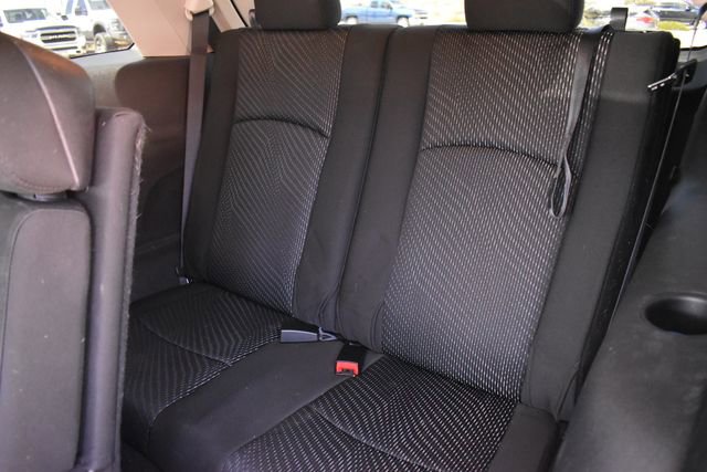 Used 2015 Dodge Journey SXT w/ Flexible Seating Group FWD image 21