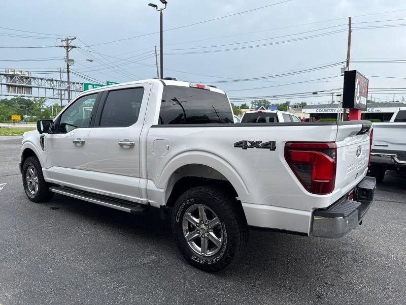 Used 2024 Ford F150 XLT w/ Tow/Haul Package image 5