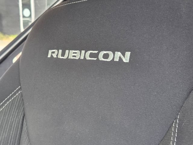Used 2014 Jeep Wrangler Rubicon w/ Power Convenience Group AWD/4WD image 32