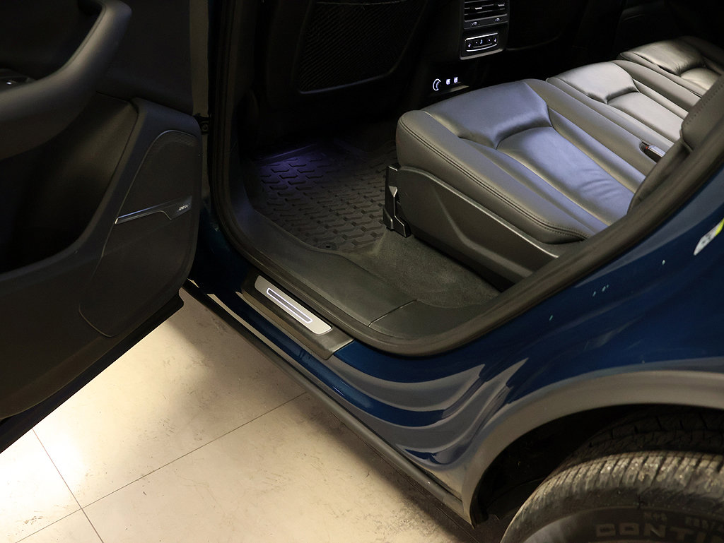 Used 2020 Audi Q7 3.0T Premium Plus w/ Premium Plus Package image 29