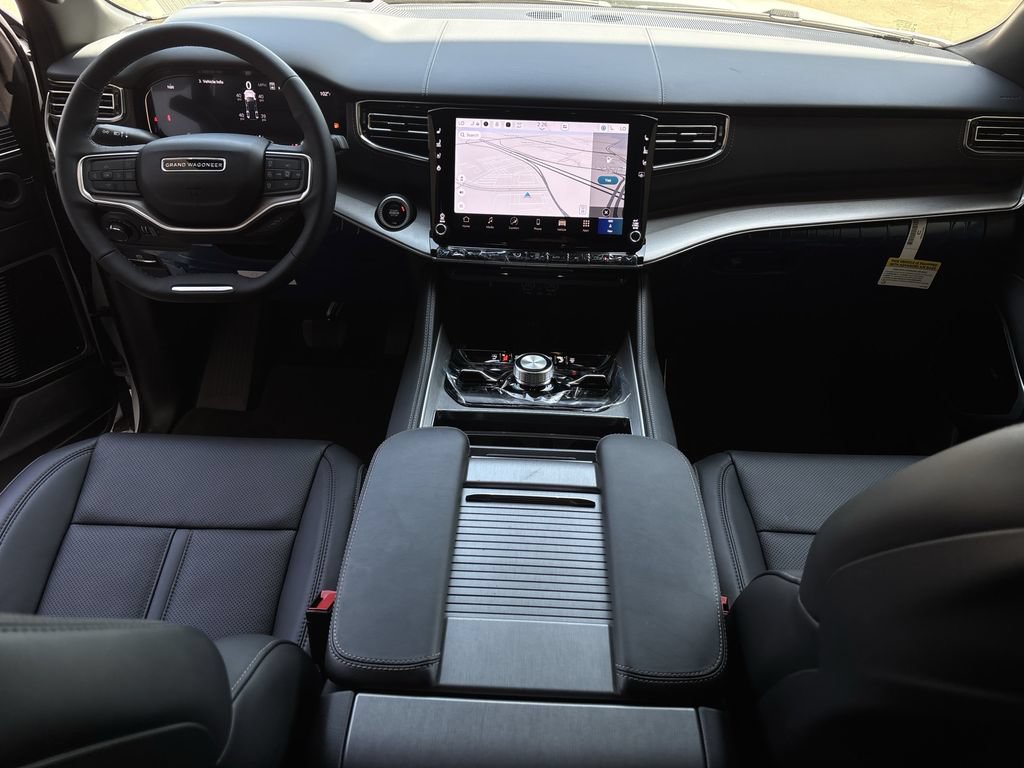 New 2026 Jeep Grand Wagoneer L Limited AWD/4WD image 9