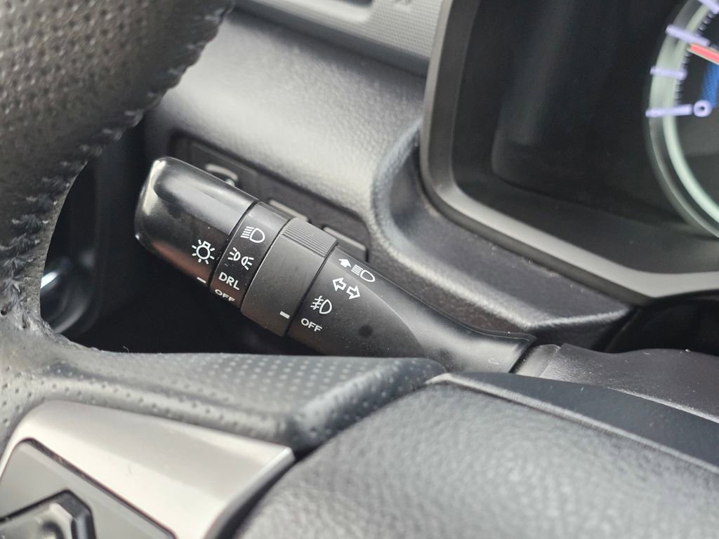 Used 2016 Toyota 4Runner SR5 w/ Convenience Package image 39