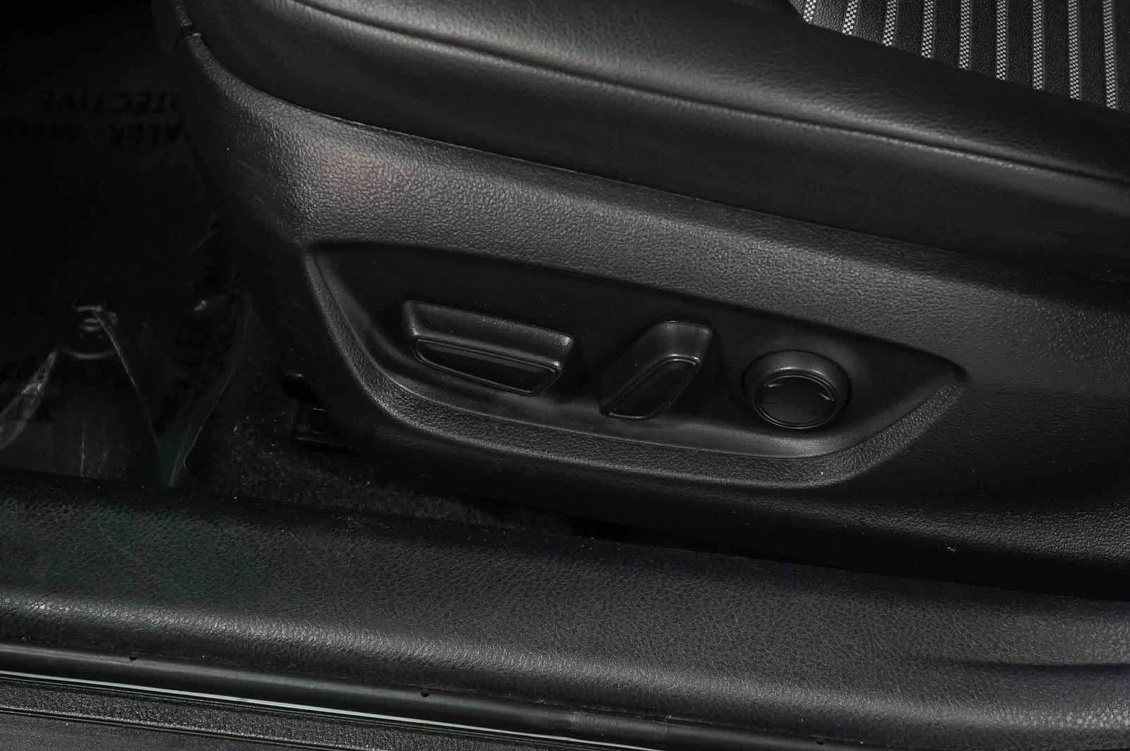 Certified 2024 Toyota Camry SE FWD image 24
