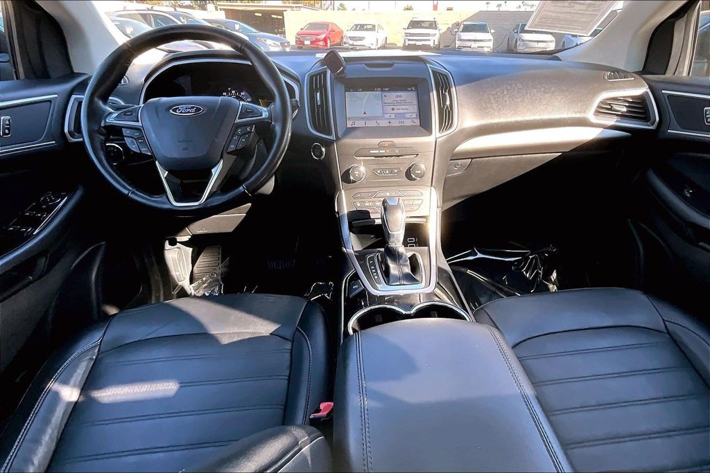 Used 2017 Ford Edge SEL w/ Equipment Group 201A FWD image 12