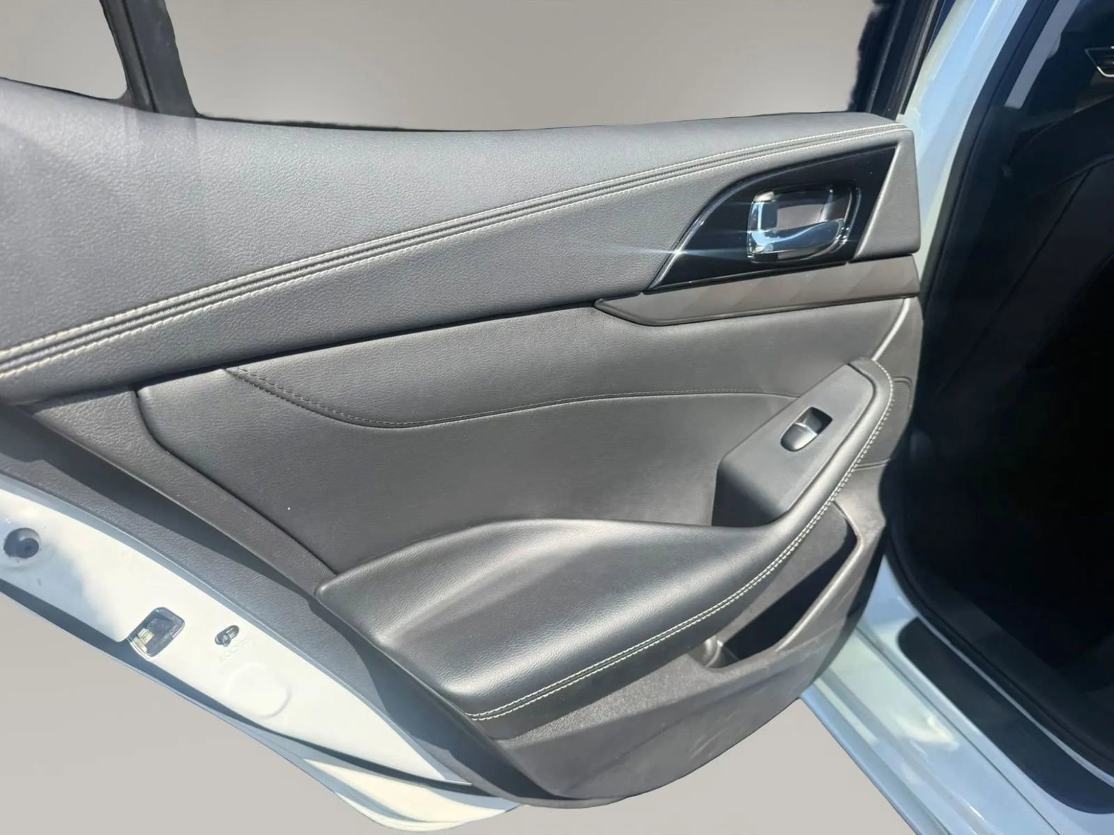 Used 2023 Nissan Maxima SV w/ Floor Mat Group image 29