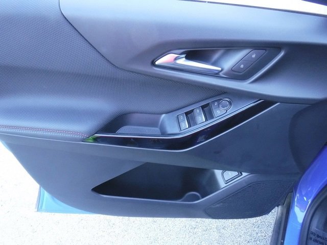 Used 2025 Chevrolet Equinox RS image 15