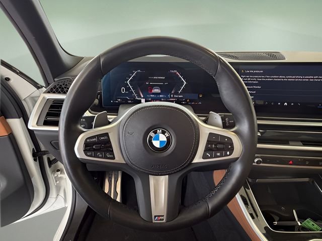 Used 2024 BMW X5 xDrive40i w/ M Sport Package AWD/4WD image 20