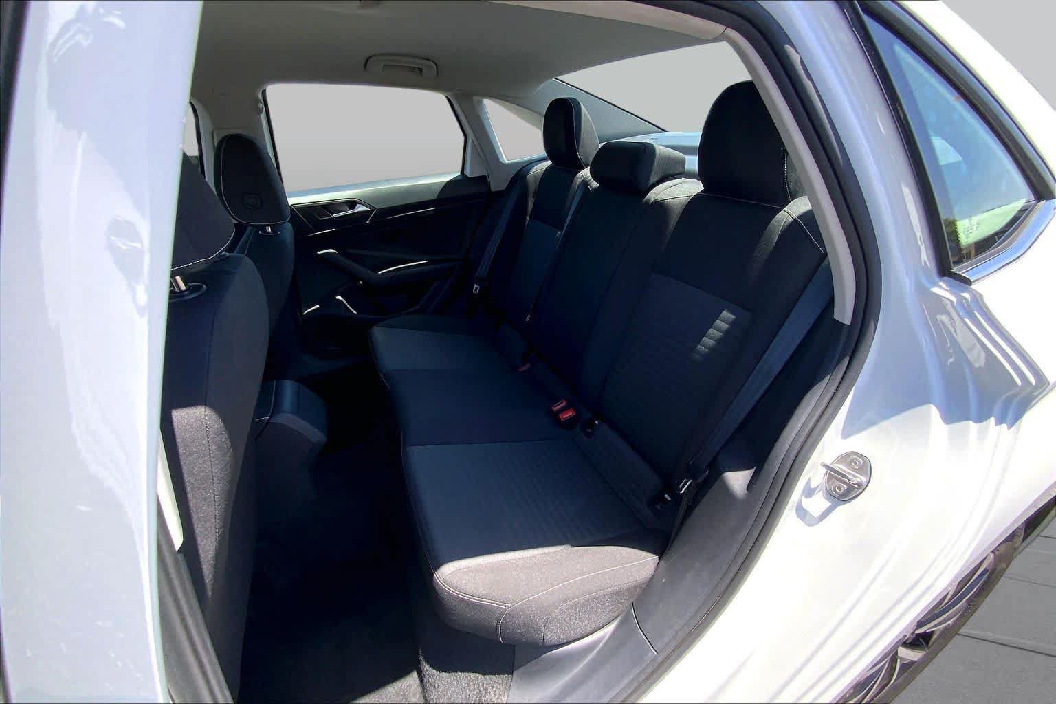 Used 2025 Volkswagen Jetta S FWD image 21