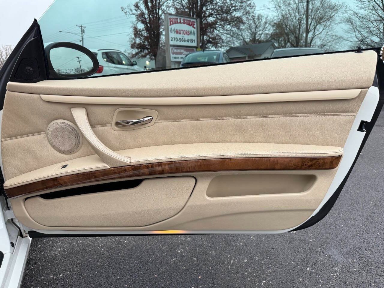 Used 2007 BMW 335i Convertible image 33