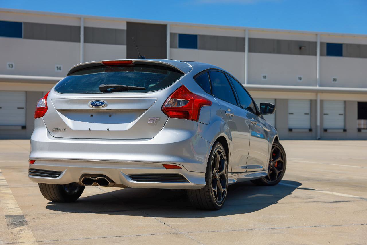 Used 2014 Ford Focus ST image 31