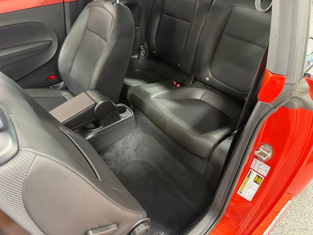 Used 2019 Volkswagen Beetle 2.0T SE FWD image 10
