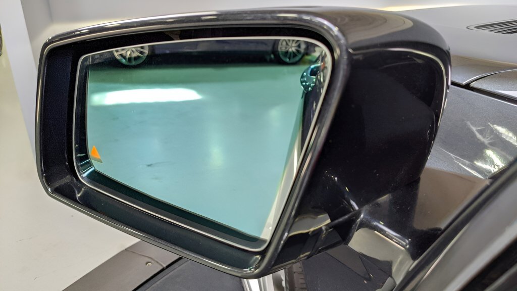 Used 2011 Mercedes-Benz CL 550 4MATIC image 31